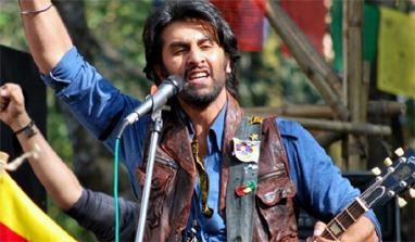 Ranbir and Imtiaz visit Amir Khusro’s tomb